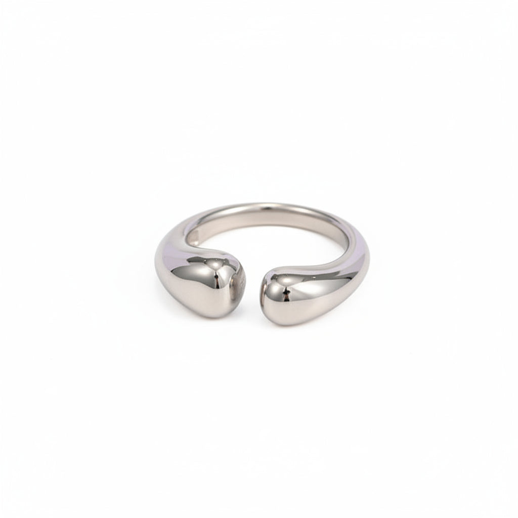 Levante Sculpted Nugget Ring